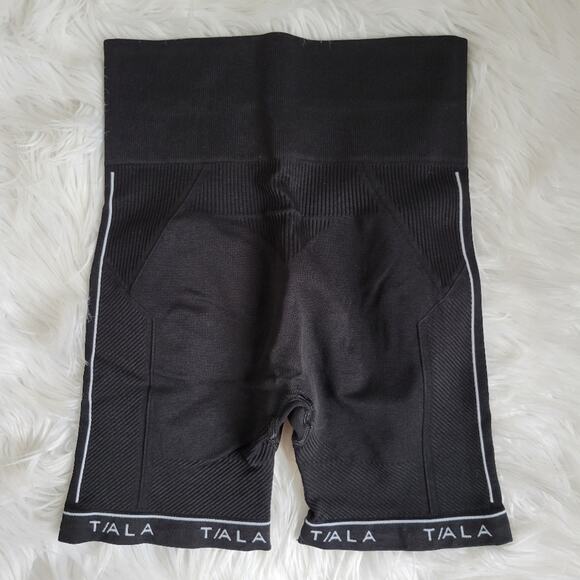 TALA Verve Shorts with Side Stripes Size Small - Picture 4 of 5